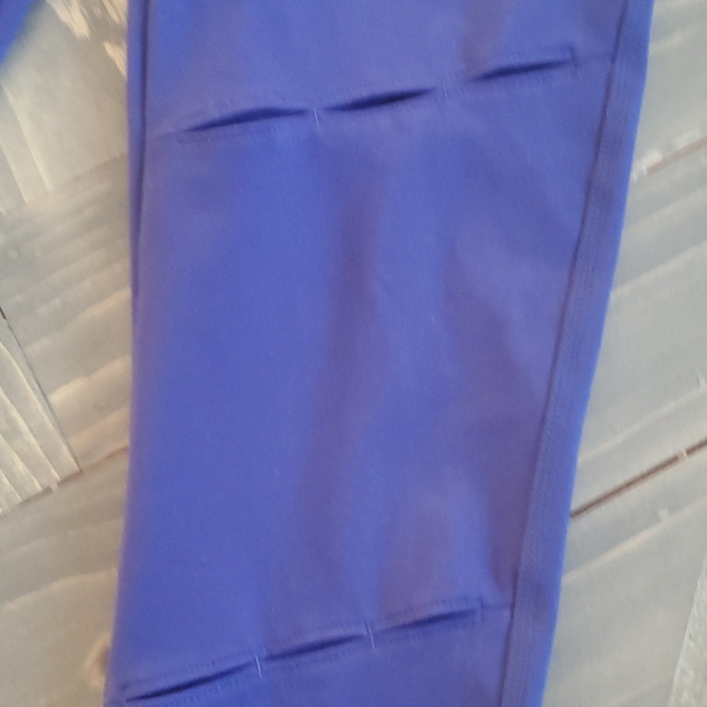 Fabletics leggings - Picture 3 of 3